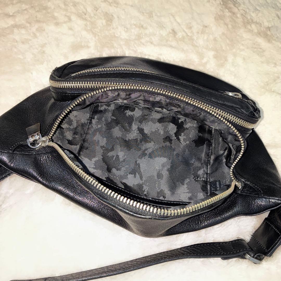 【美品•廃盤】aniary アンティークレザー　ウエストバッグ