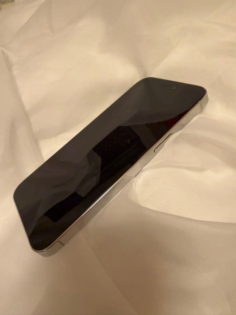 B*e様 iPhone14 pro max 512GB Silver