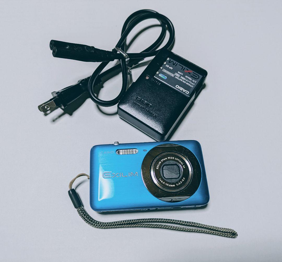 デジタルカメラ CASIO EXILIM ex-z800