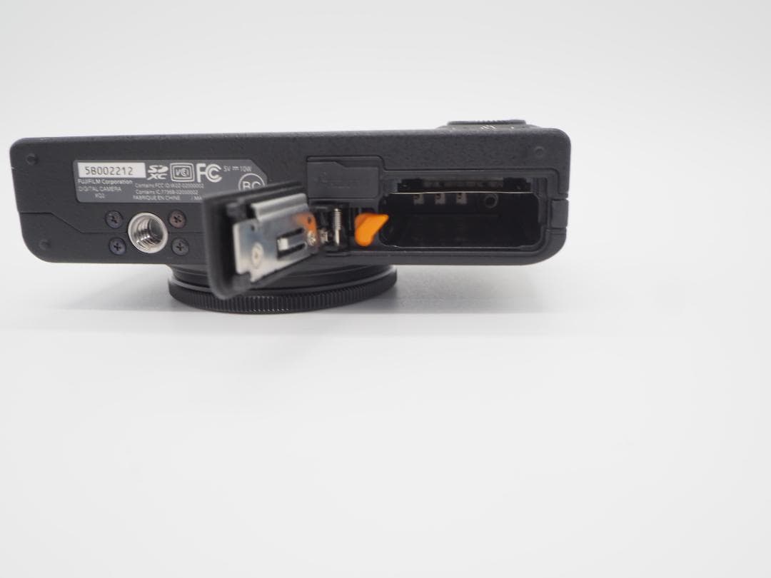 ■美品■フジフィルム　FUJIFILM XQ2