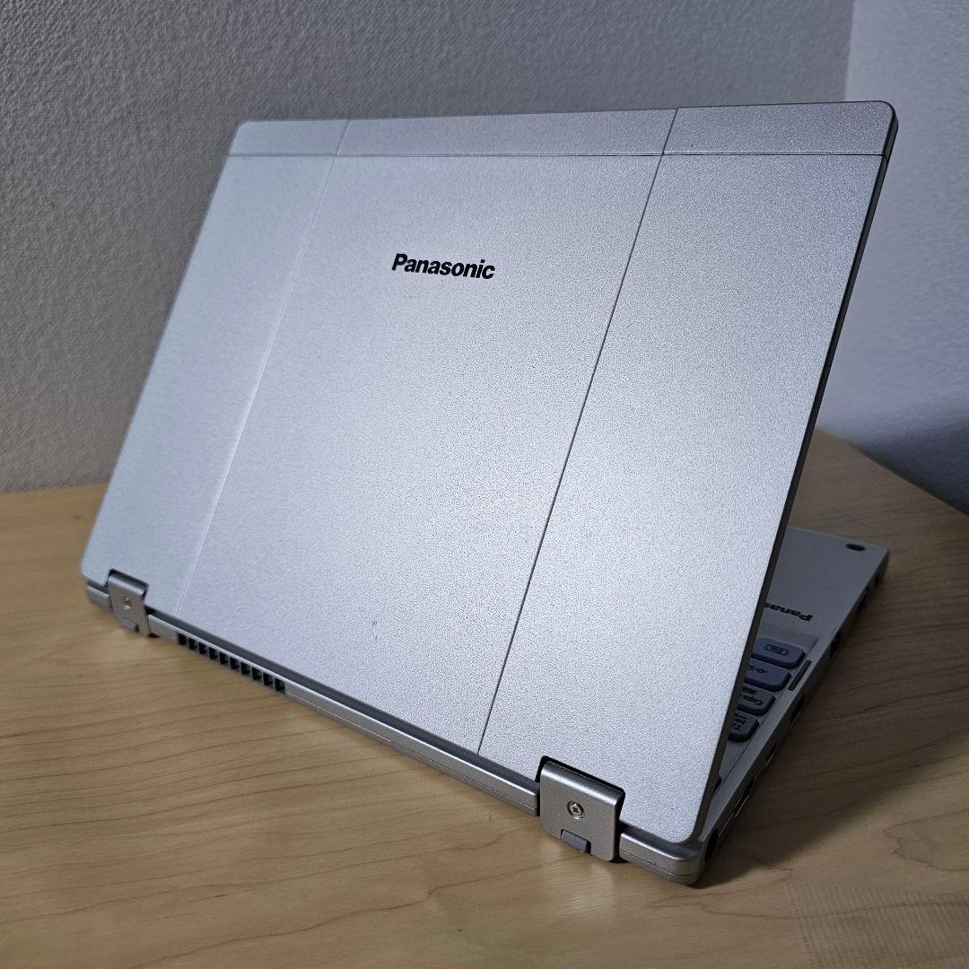 Panasonic CF-QV8／8GB／LTE／タッチパネル