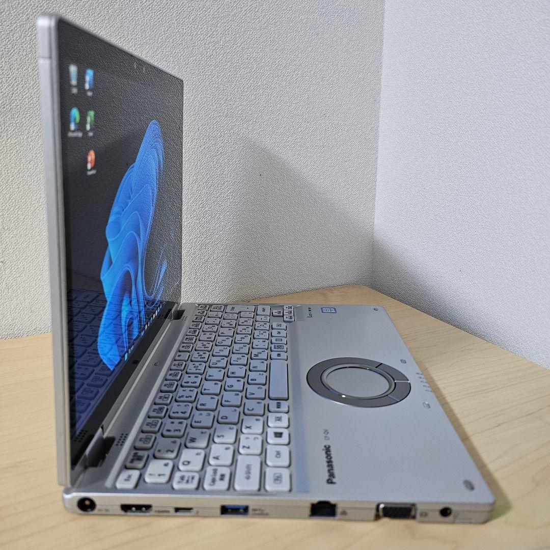 Panasonic CF-QV8／8GB／LTE／タッチパネル