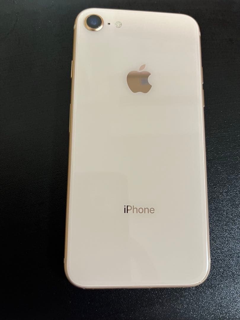 iPhone 8保護フィルム手帳カバー付き、バッテリー94%