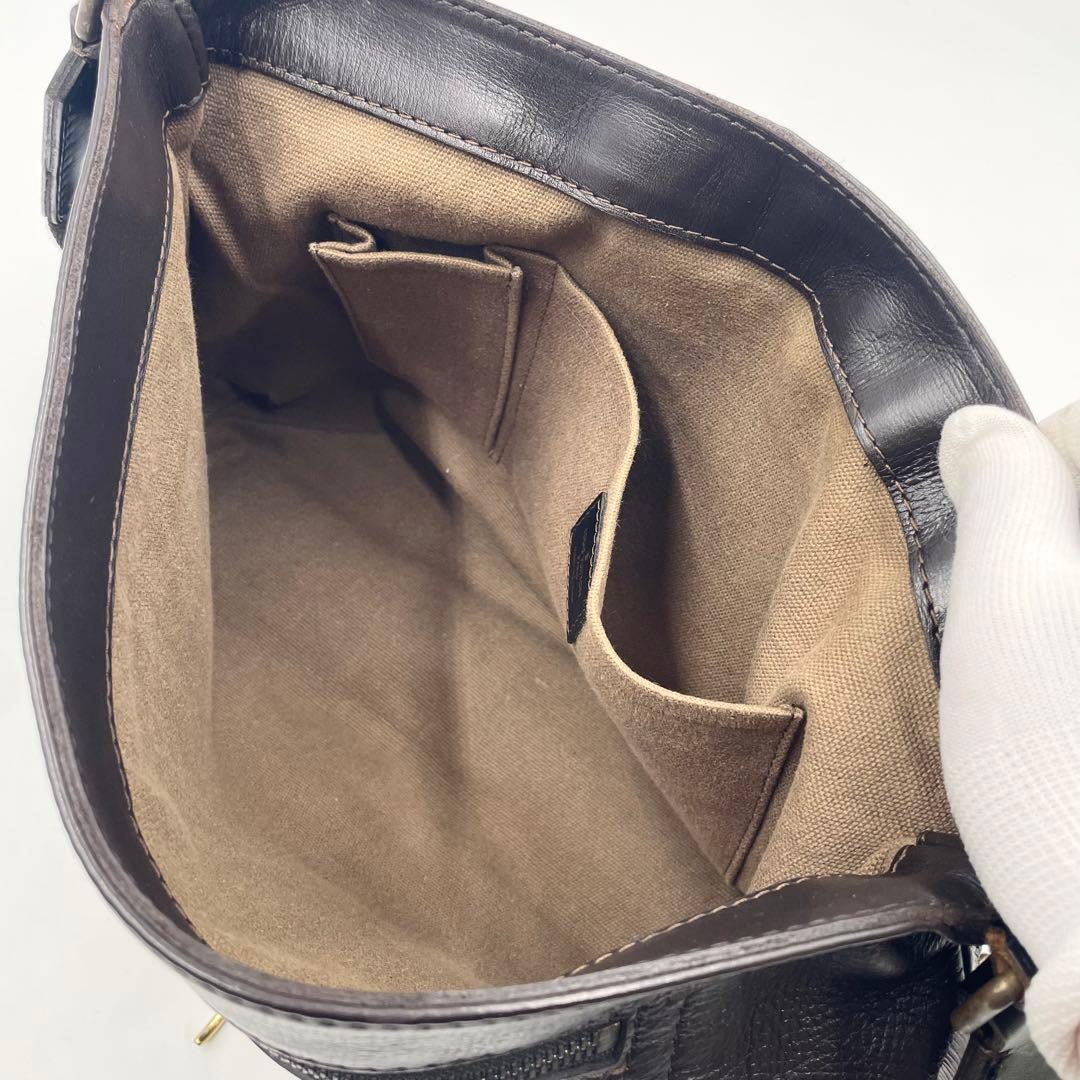 【美品】ルイヴィトン ユタ オハマ ショルダーバッグ メッセンジャー レザー