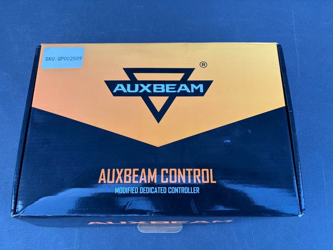 AUXBEAM 8ギャング