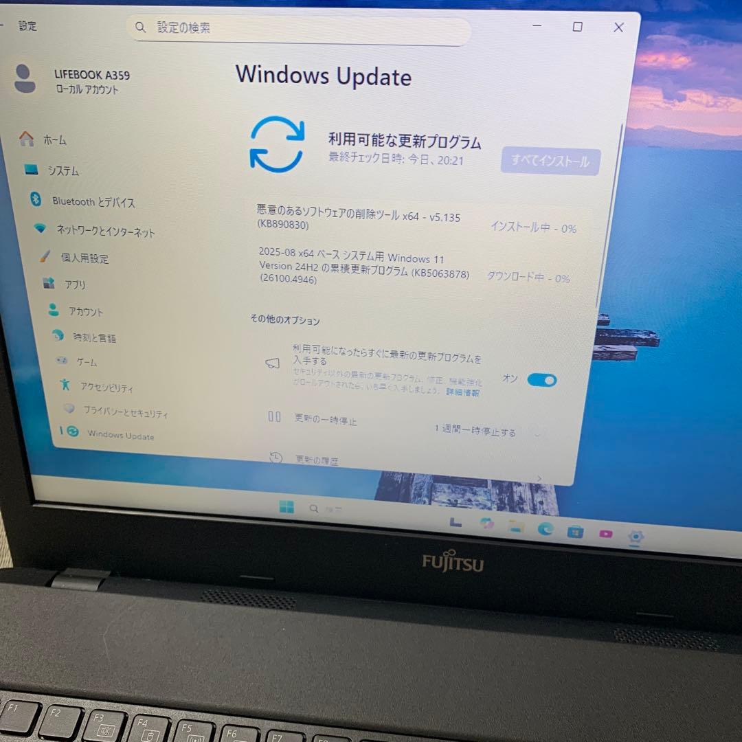 LIFEBOOK 15.6インチ ノートA359 メモリ8G 新品SSD250G