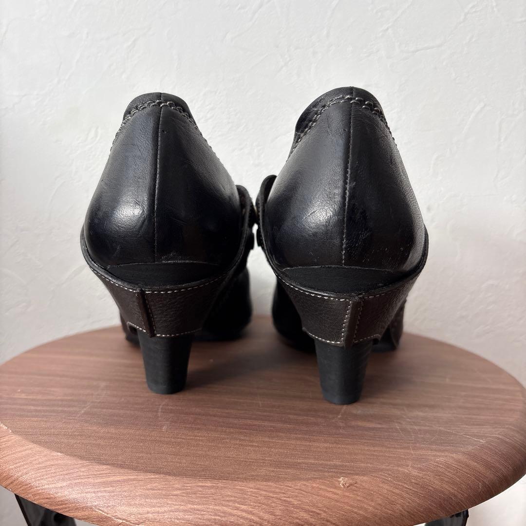 RABOKIGOSHI works ラボキゴシ ゴムベルトパンプス 25.5 黒