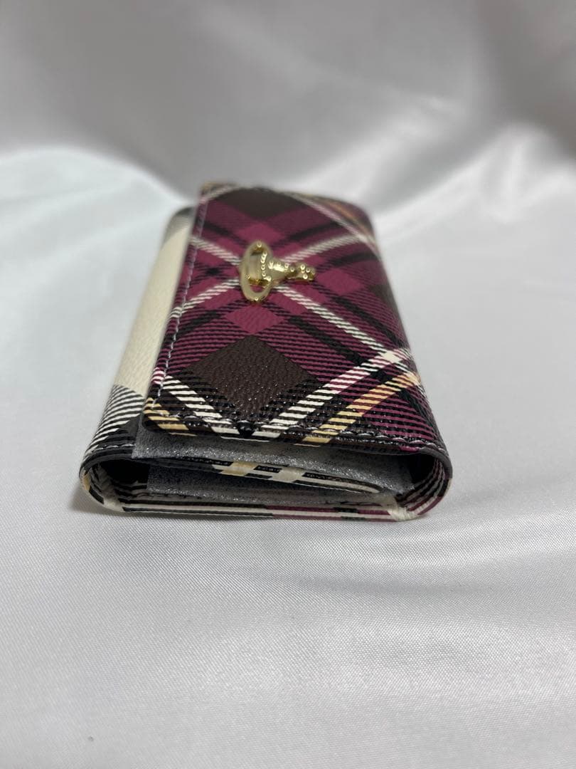 Vivienne Westwoodチェック柄キーケース 紫