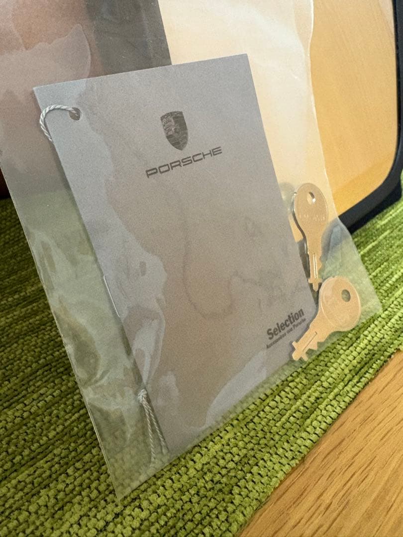 超希少！RIMOWA PORSCHE ビューティーケース　トラベル　　鍵2本付