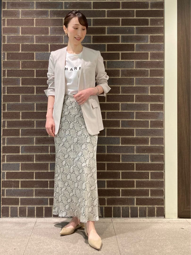 【セットアップ】ノーリーズソフィー ノーカラージャケット&テーパードパンツ