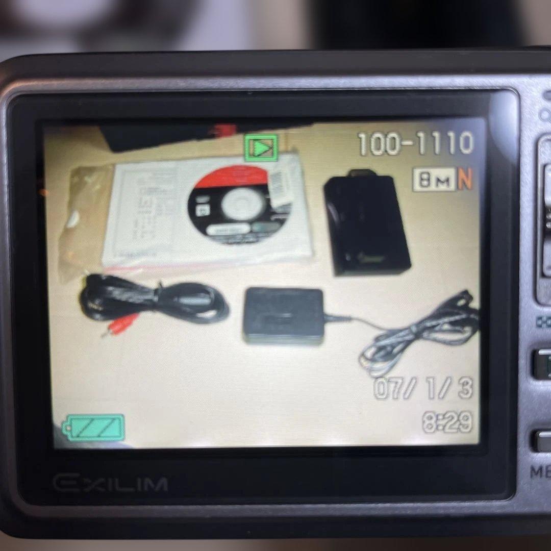 カシオ　EX-V8 デジタルカメラ　コンデジ　撮影可