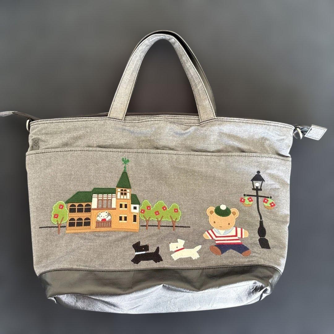 ファミリア　刺繍デザイン トートバッグ