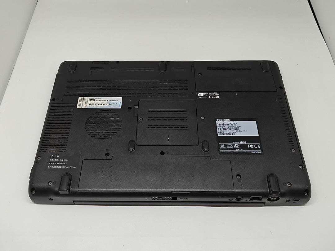 【東芝】爆速 Corei7/新品SSD256GB ノートパソコン B11