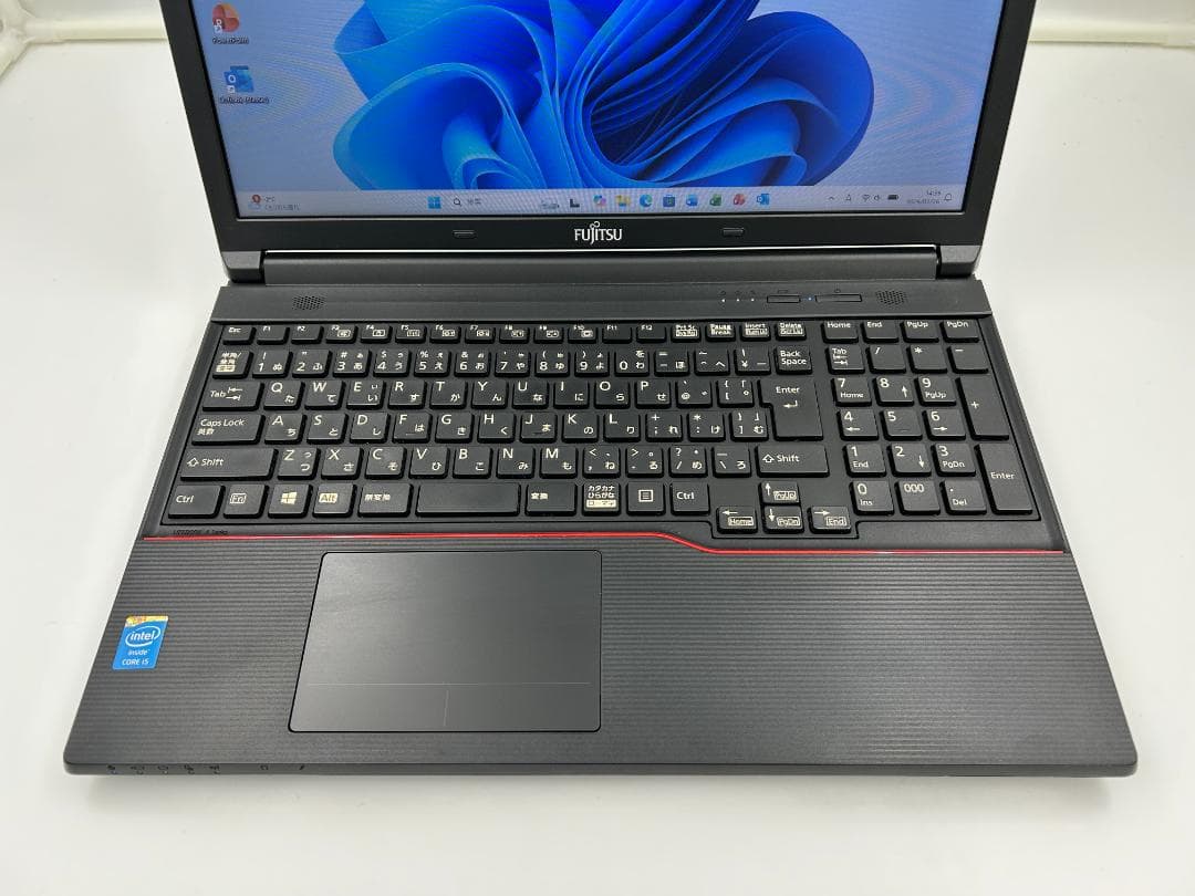 ノートパソコン windows11 オフィス付き core i5 A574/HX