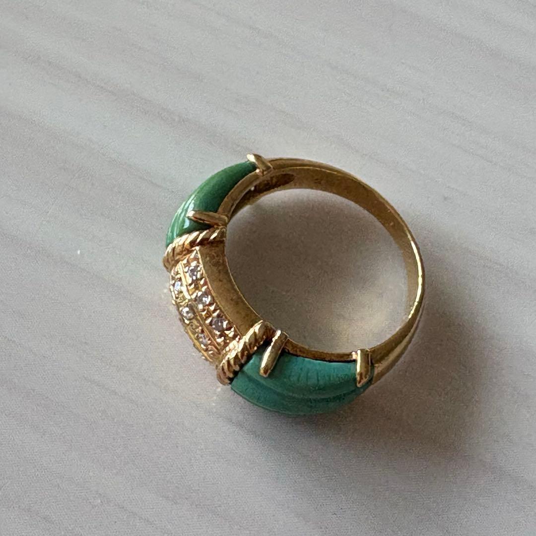 k18エレガントな緑色石のリング