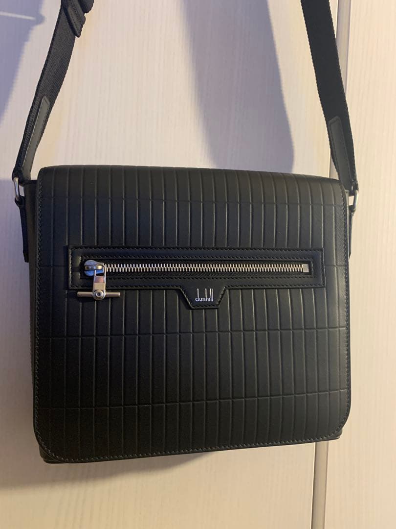ダンヒルDunhillレザーショルダーバッグ黒