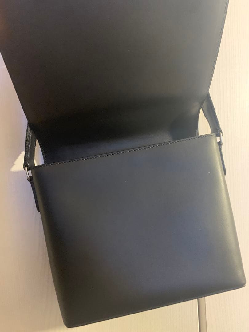 ダンヒルDunhillレザーショルダーバッグ黒