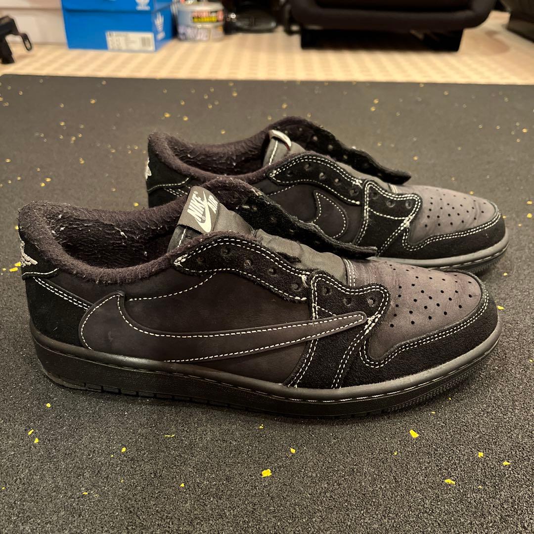 トラヴィススコット　ブラックファントム