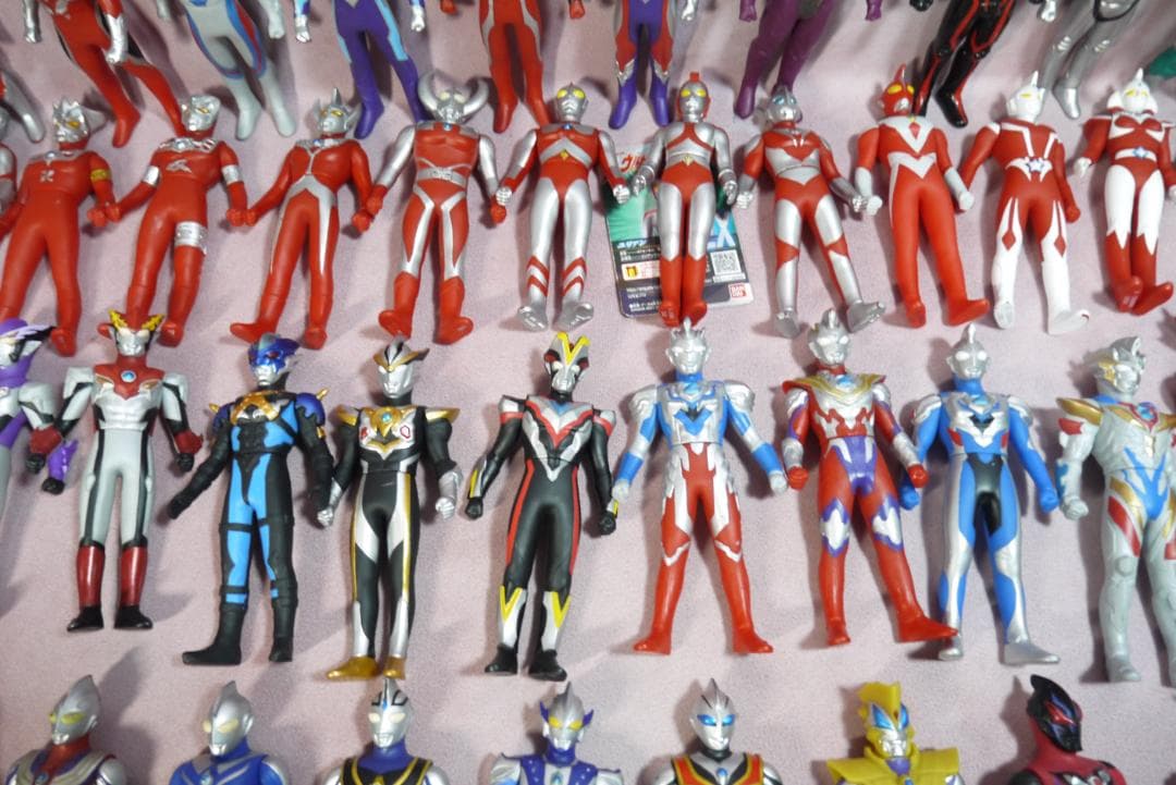 ウルトラヒーローシリーズ500　ウルトラマン　ソフビ　93体セット