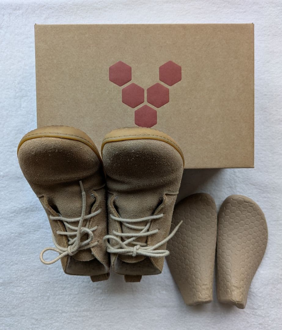 VIVOBAREFOOT　GOBI III ウィンター　WOMENS 37