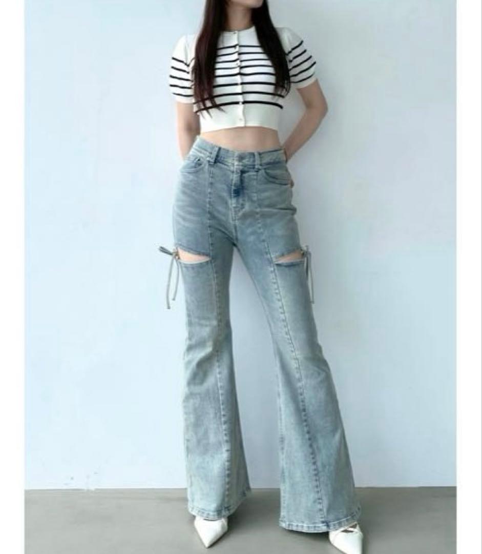 ライトブルーデニムブーツカット