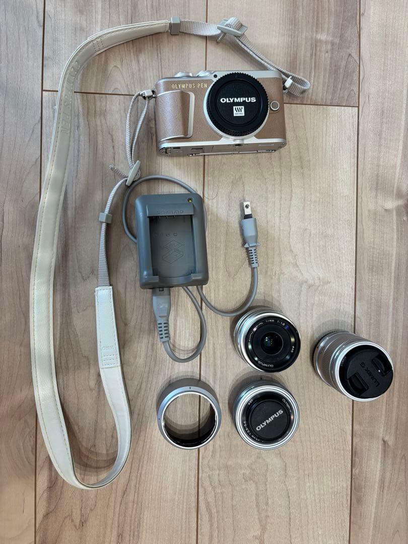 OLYMPUS PEN E-PL9 レンズ3本付き