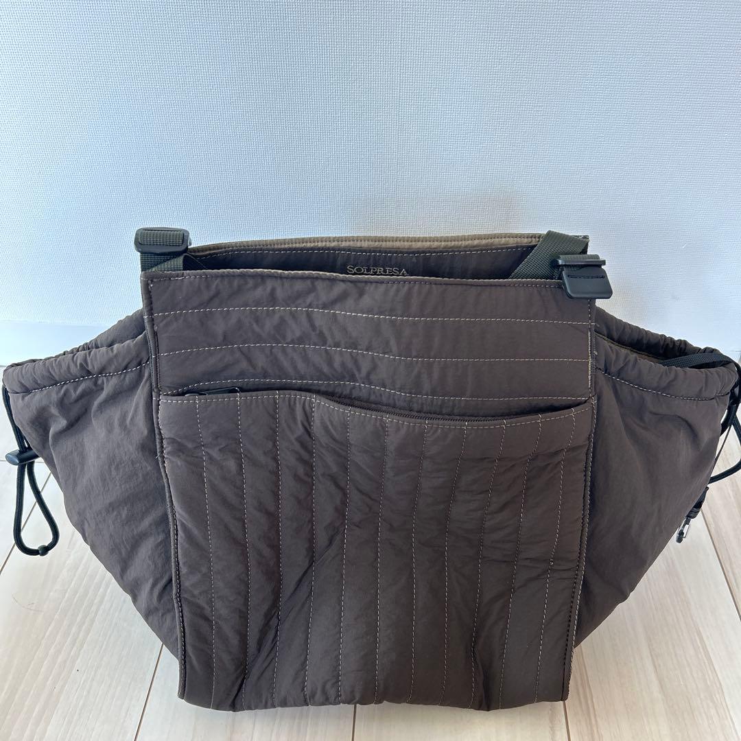 【美品】ソルプレーサ　Mサイズ　マザーズバッグ　カーキ