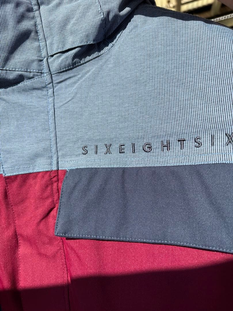 スノーボードウエア　686 シックスエイトシックス　着脱フリース付き　ジャンパー