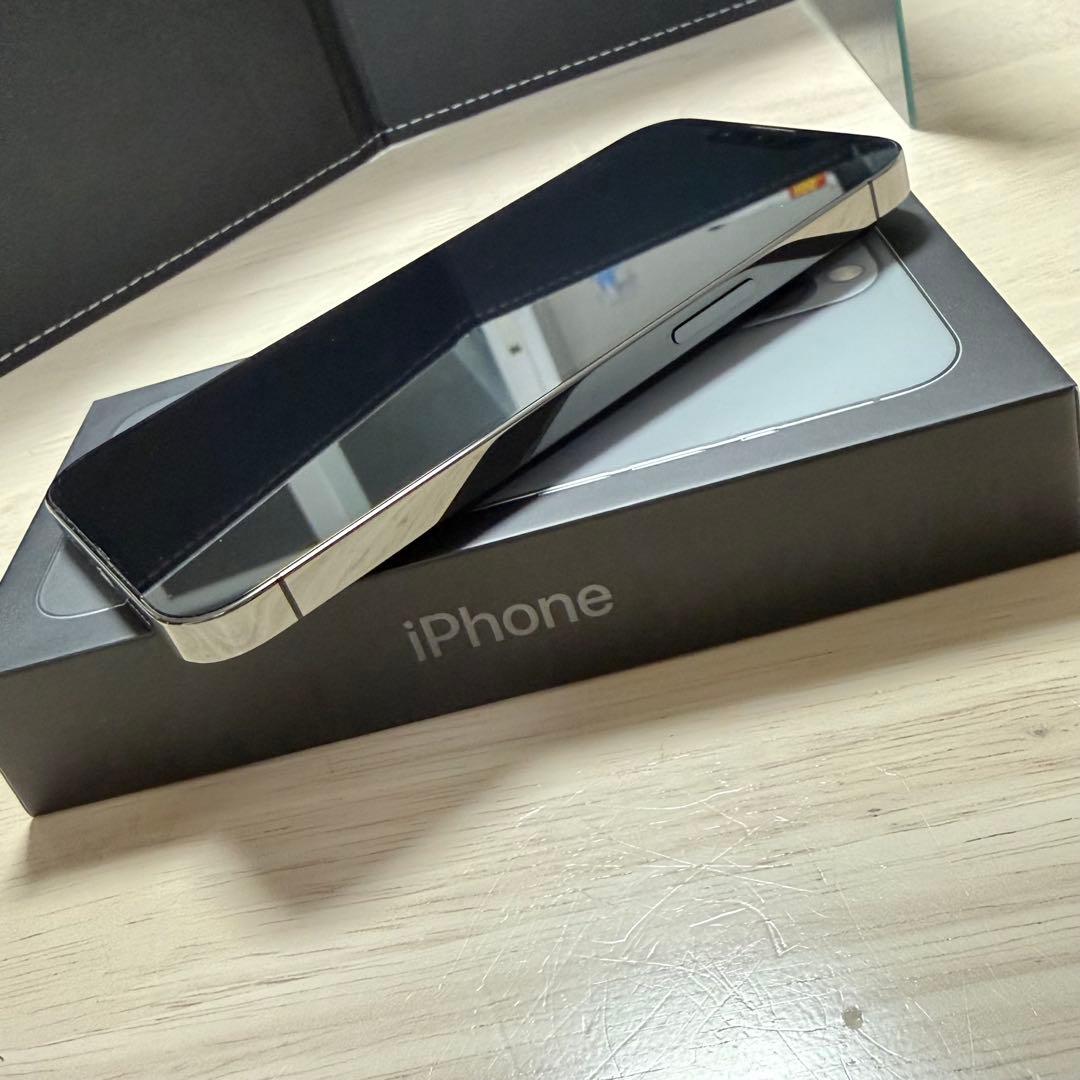 iPhone 13 Pro 128GB グラファイト SIMフリー