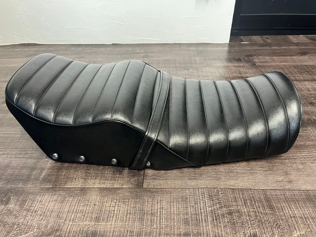 ゼファー400 ドレミコレクションシート FX仕様　送料込み