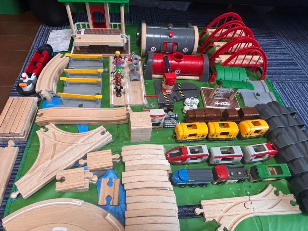 BRIO ブリオ デラックス レールウェイセット 33052／使用頻度低・美品