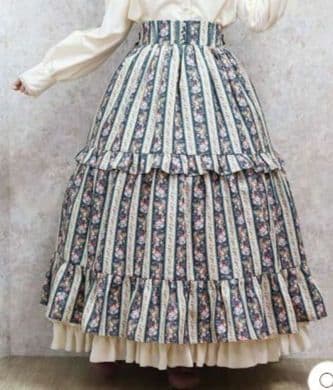 3点セット　ストライプ花柄ロングスカート　ブラウス　ペチスカート