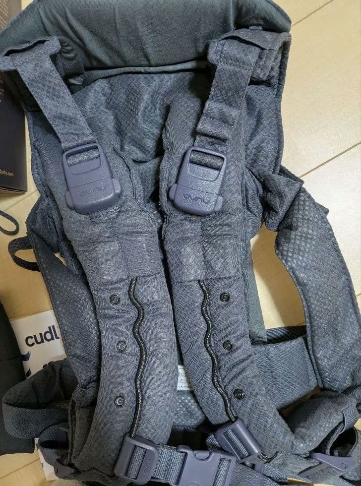 NUNA cudl 抱っこひも デニム　カドルクリック　美品　新品未使用　セール