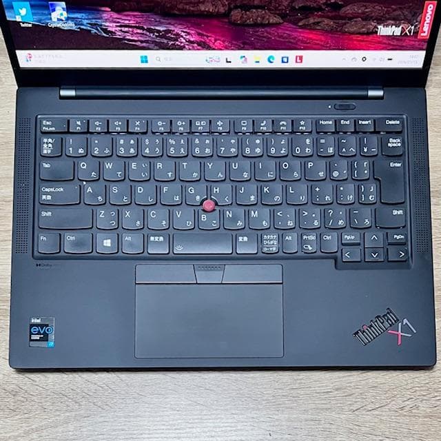 《2022年製》第11Corei7！1TB！16GB！オフィス2024！レノボ