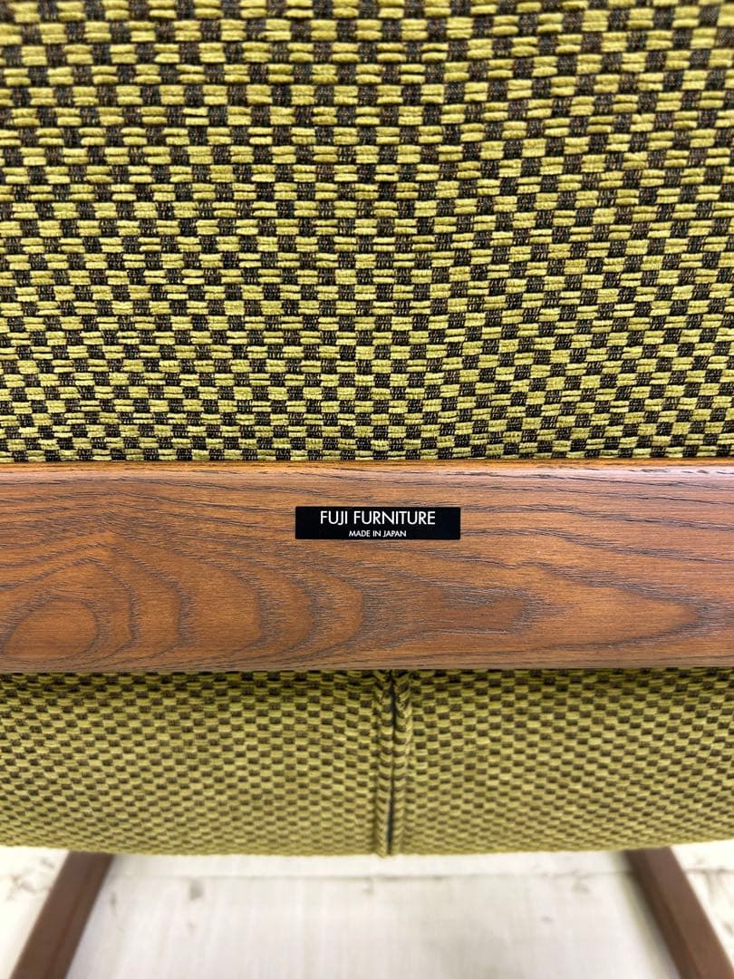 富士ファニチア　ラウハ　リクライニングソファー