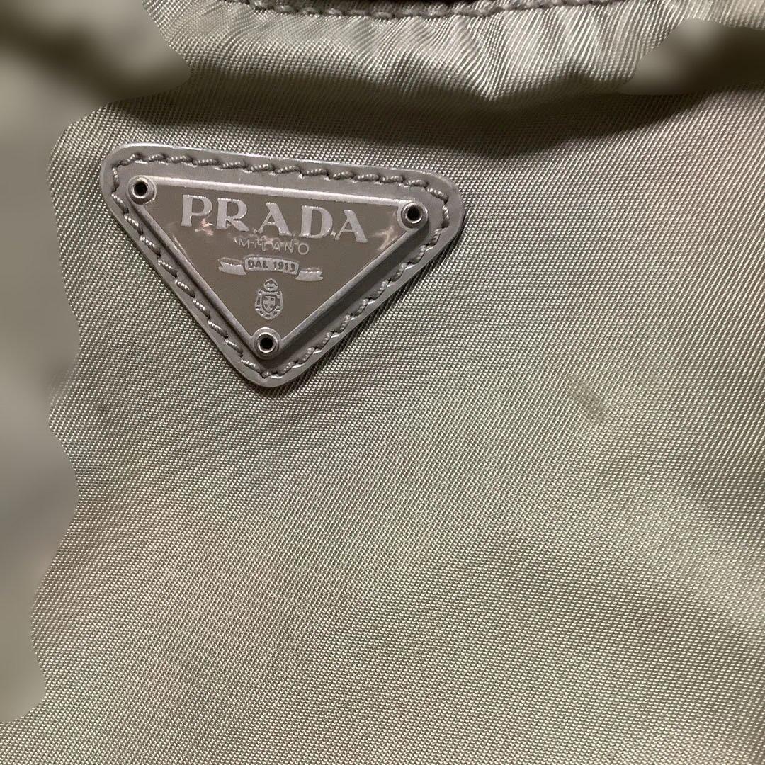 PRADA ナイロンリュック オリーブグリーン