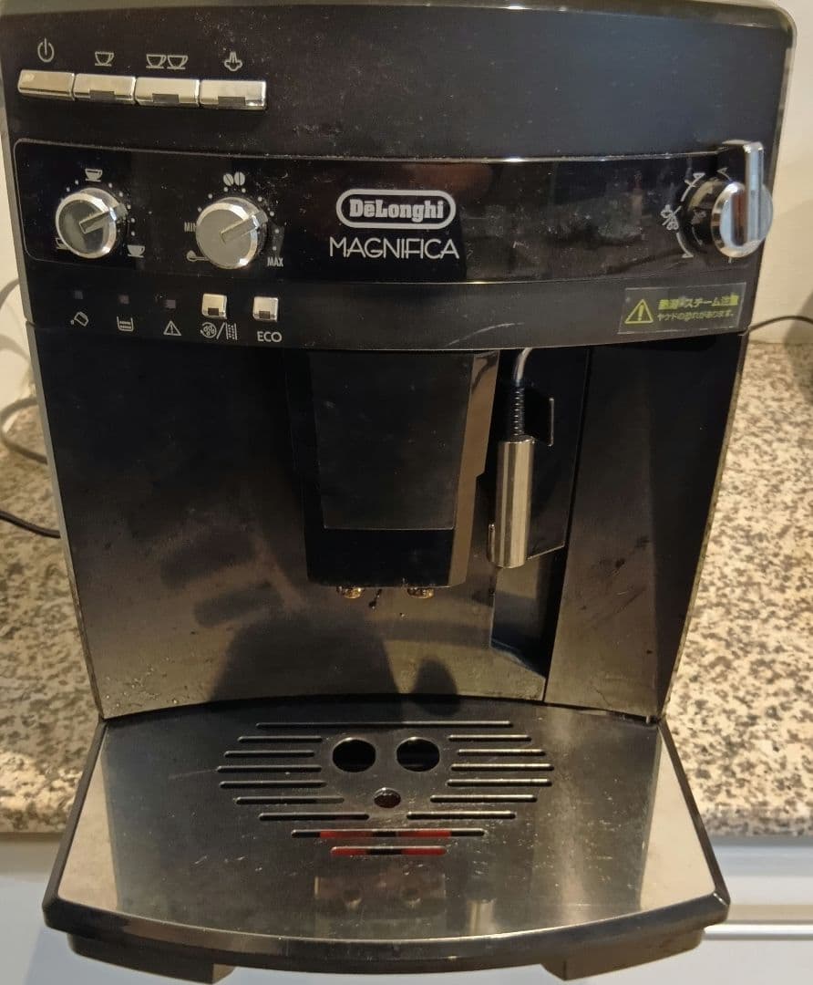 デロンギ／Delonghi マグニフィカ全自動コーヒーマシン