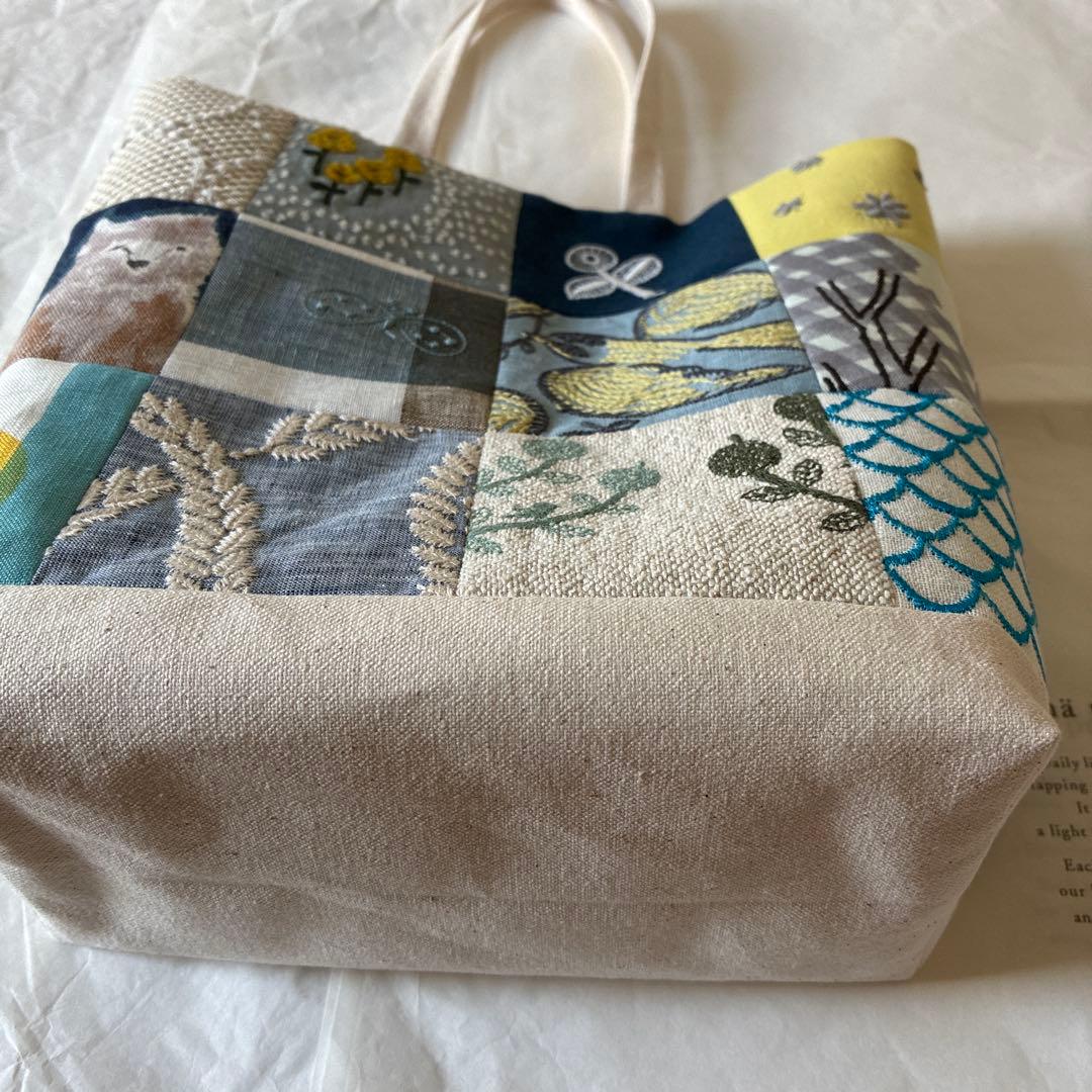 ミナペルホネン 生地使用　ballade パッチワークお散歩トートバッグ