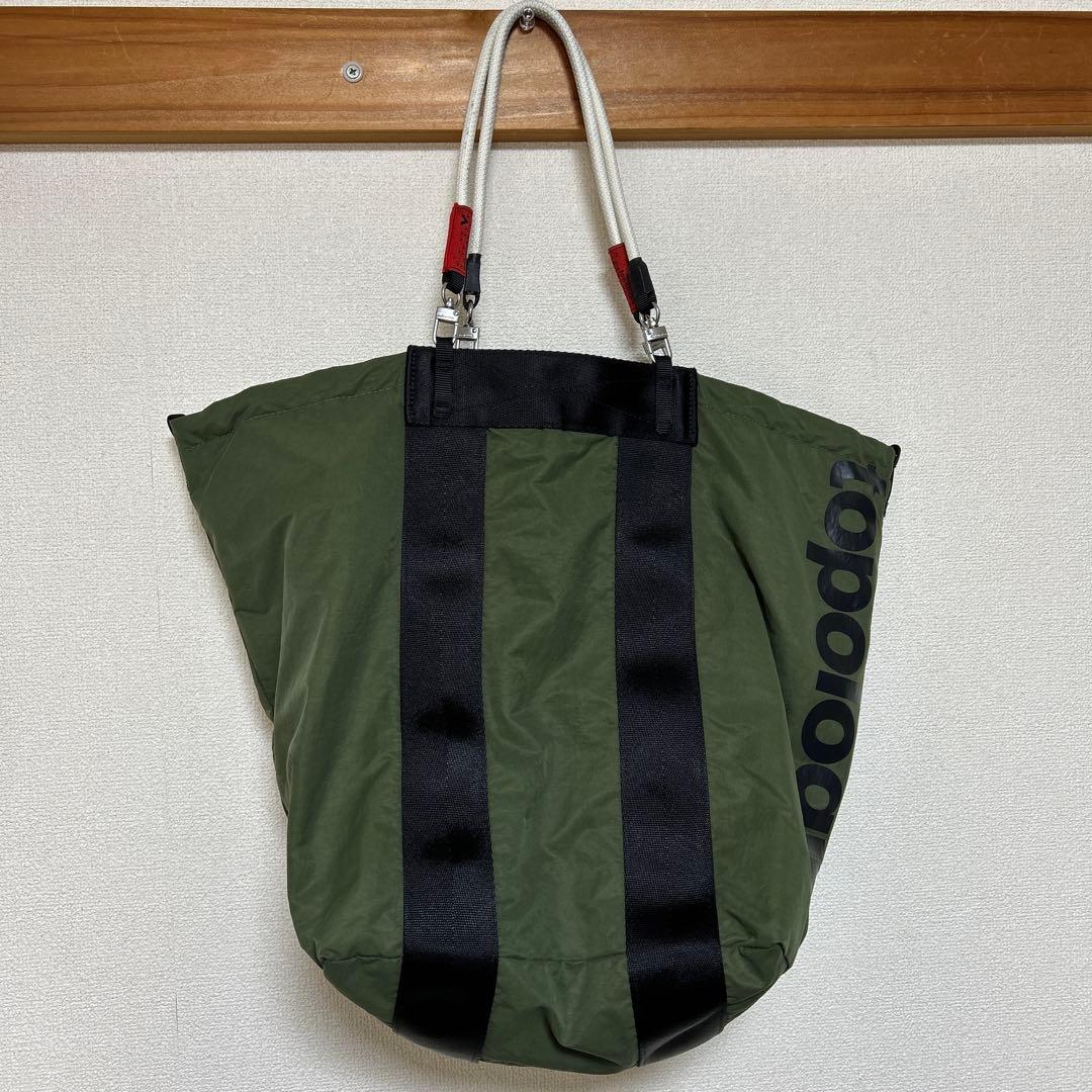 Topologie Summit Tote Medium ストラップ2本付き