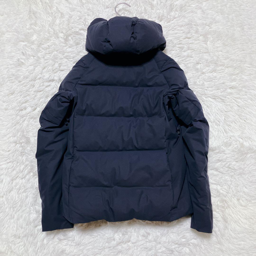 【極美品】デサント オルテライン マウンテニア 水沢ダウン　レディース　M