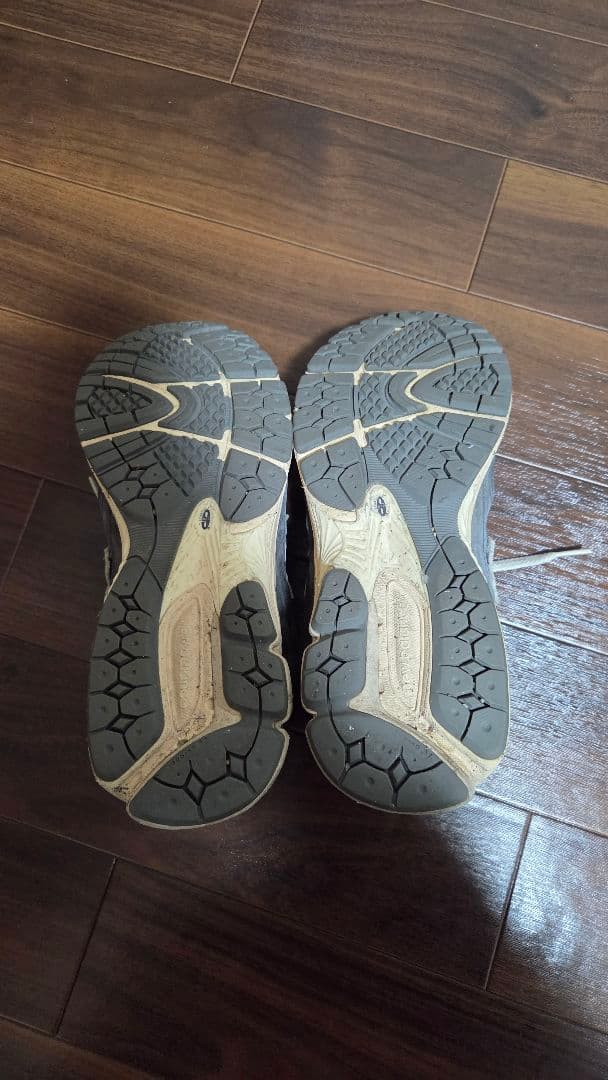 New Balance M2002RHO phantom ファントム　２８センチ