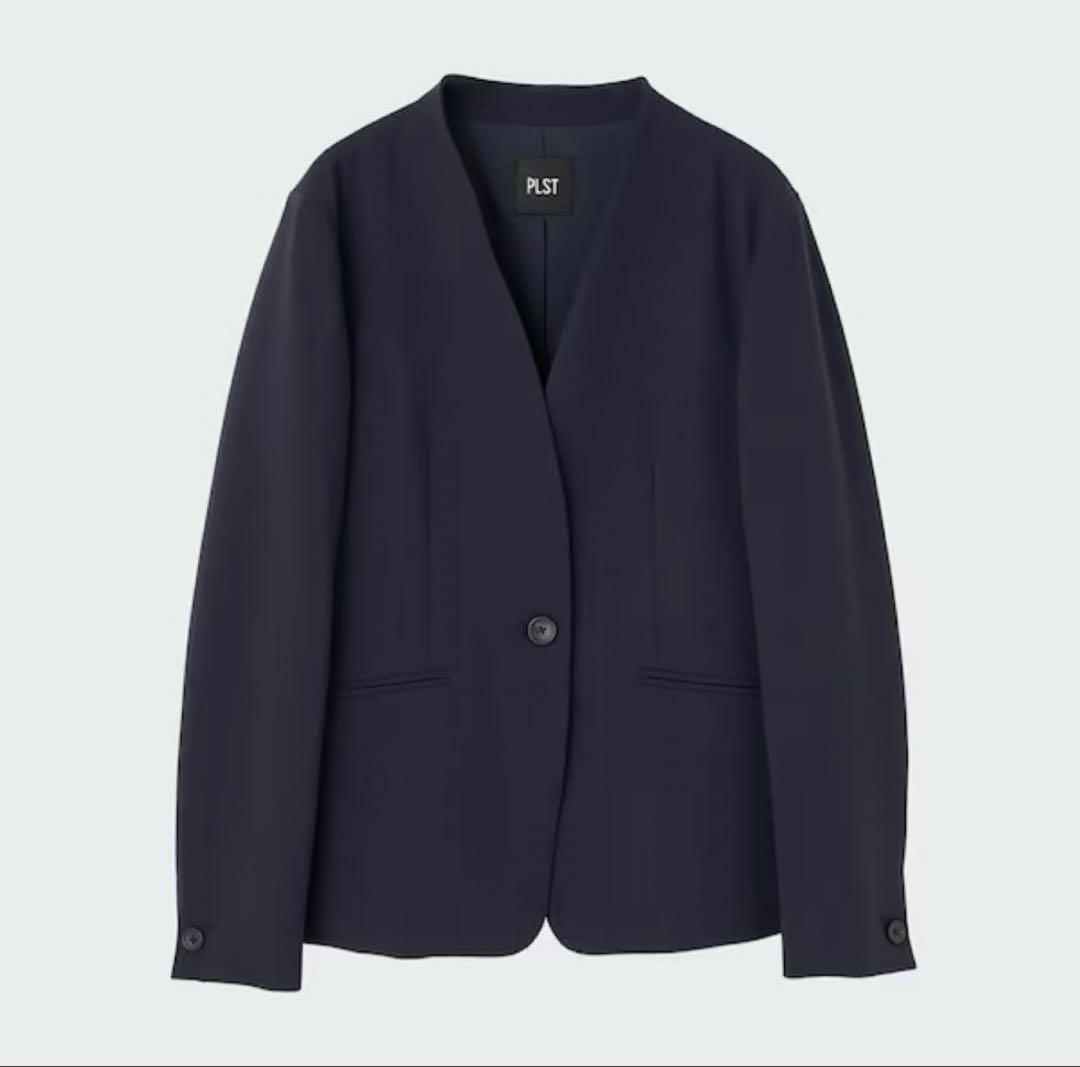 プラステ　ウォームリザーブ　パンツスーツ　ネイビー　S