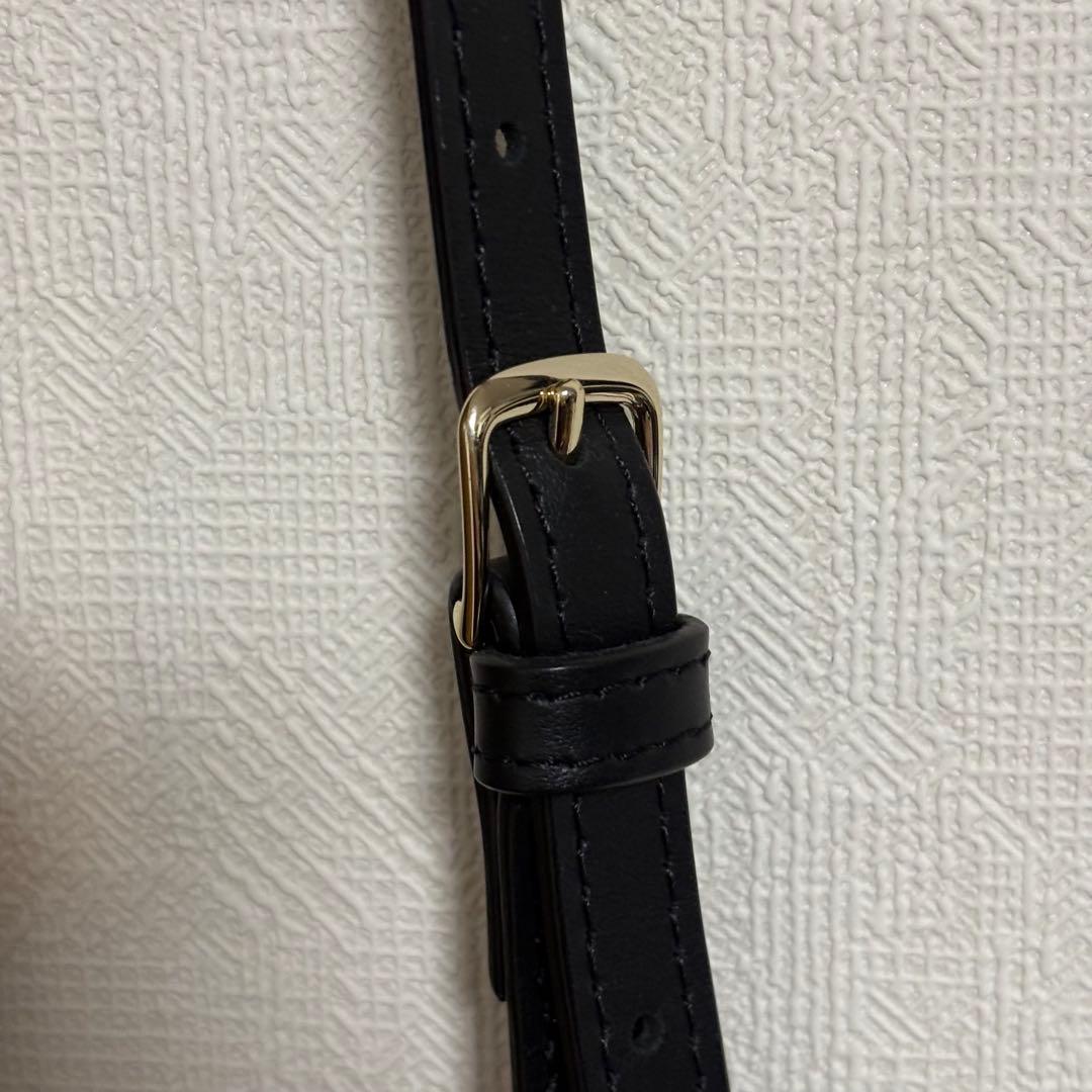 ERNEST W. BAKER 薔薇 クロスボディ ショルダーバッグ