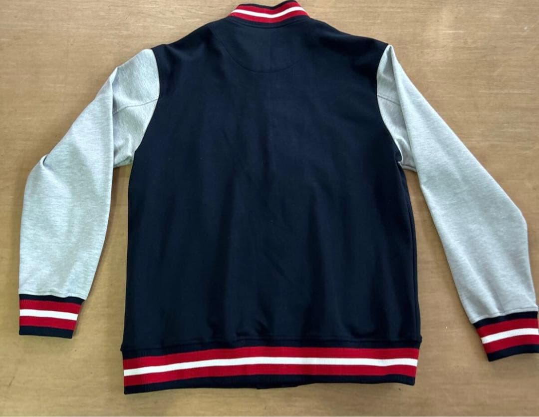 23年限定グッズ広島カープ☆スタジアムジャンパー サイズL