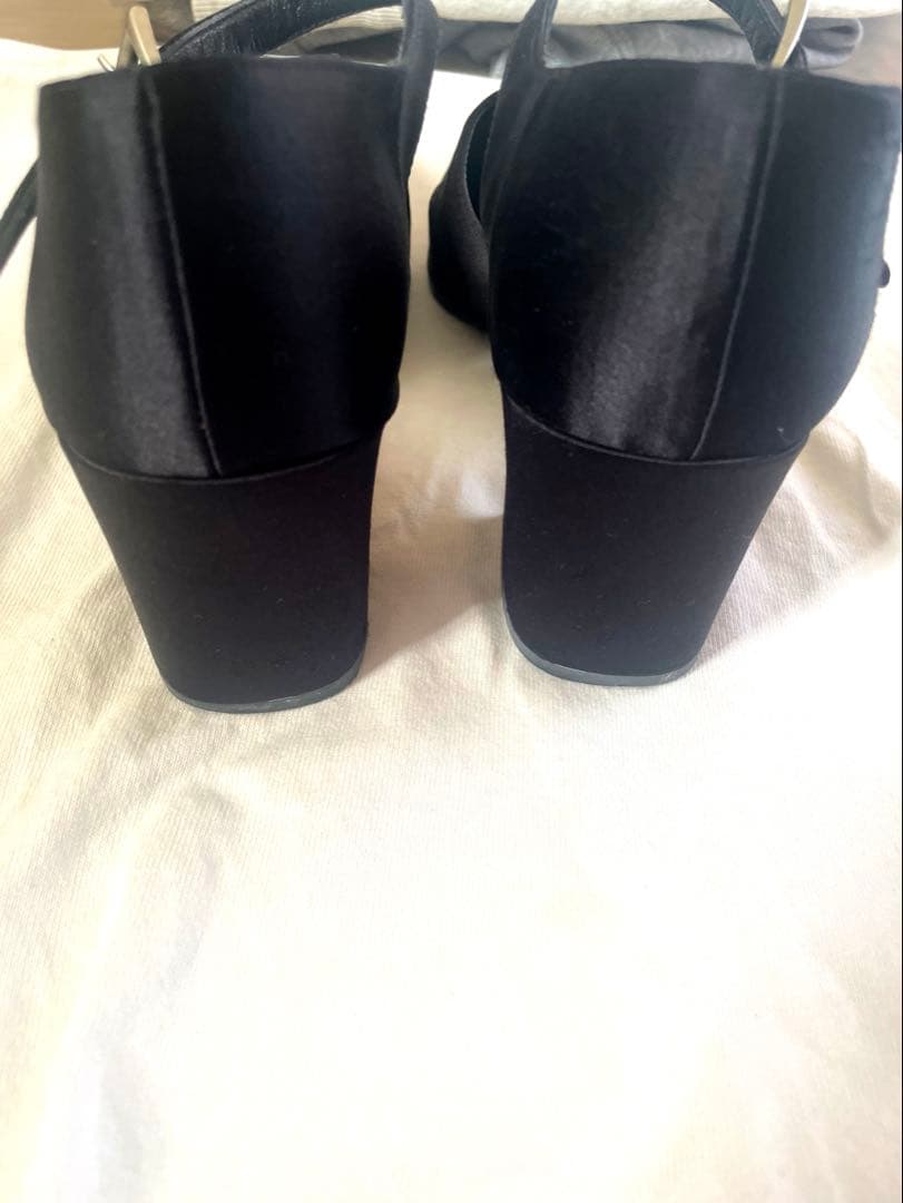 PRADA ブラック サテン ハイヒール　archive90s