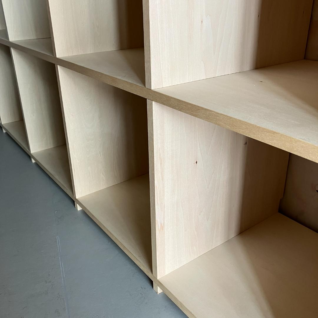 【伊勢原さま専用】マルゲリータ 壁一面の本棚 奥行350mm 縦5コマ×横7コマ