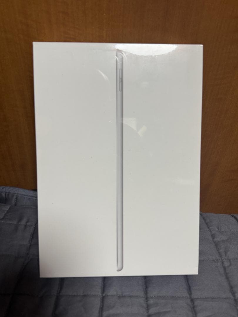 【完全新品未開封】iPad (第8世代) Wi-Fi 128GB シルバー