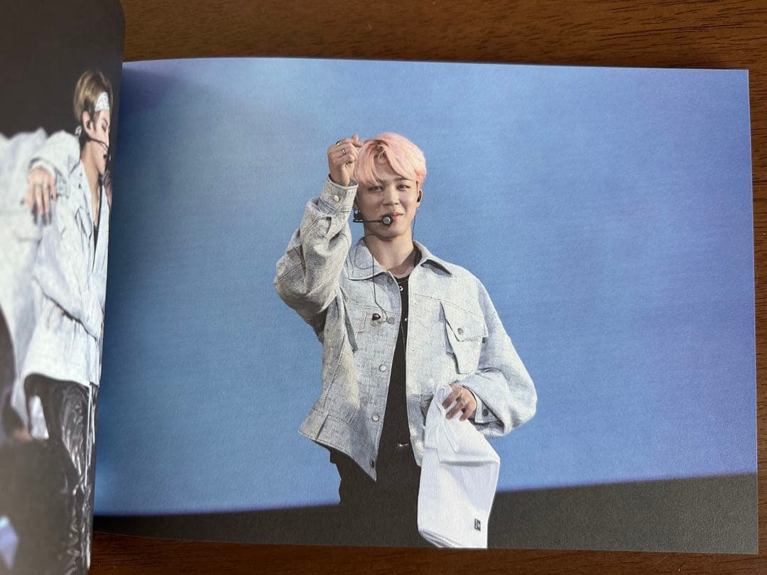 BTS 公式　wings tour final エッセイブック ジミン