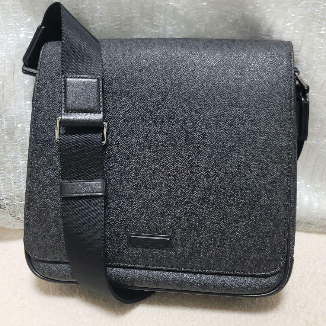 美品✨MICHAEL KORS ショルダーバッグ　ボディバッグ 肩掛け