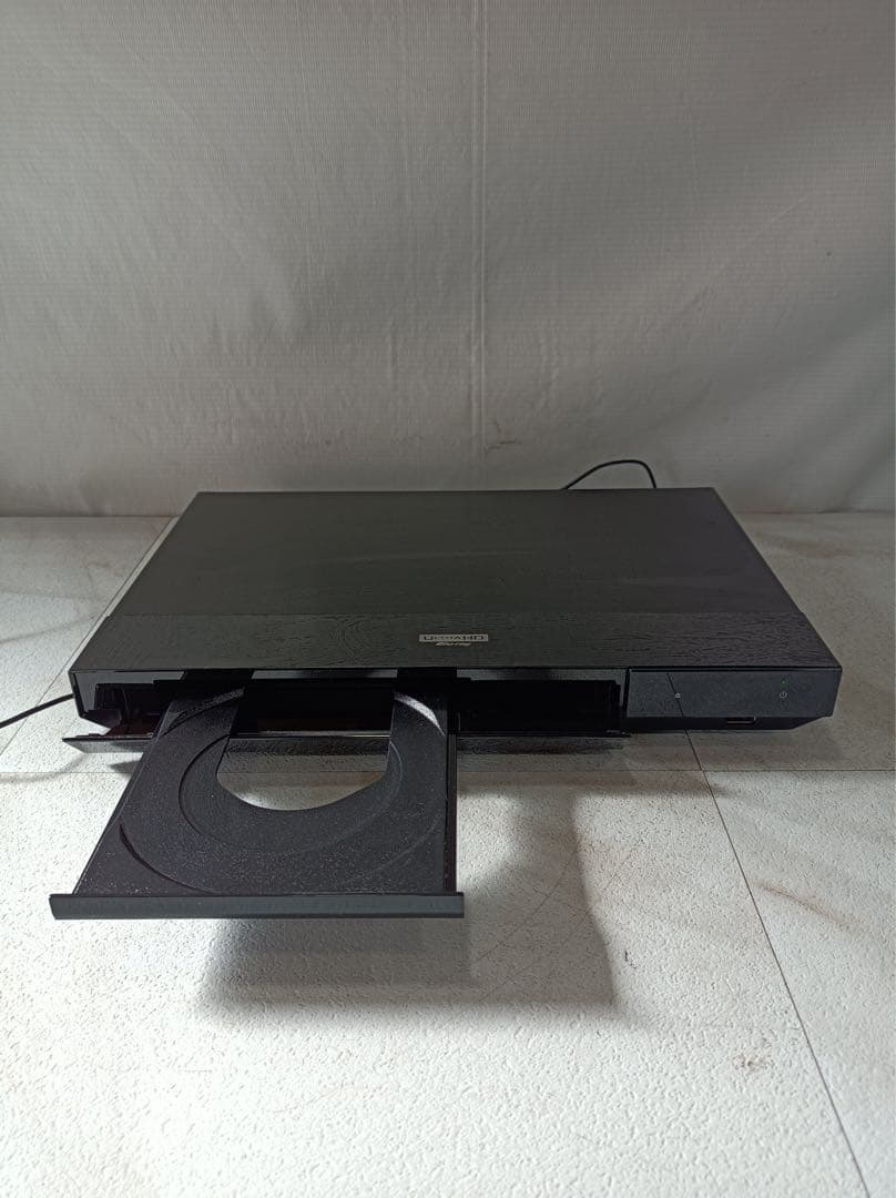 八3789【2024年製】SONY UBP-X700 ブルーレイプレーヤー